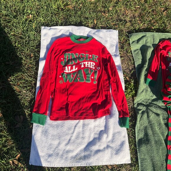 Carters 3 sets of pajama's!  'Jingle all the way' Adult, Child, and size 6 - Picture 6 of 15